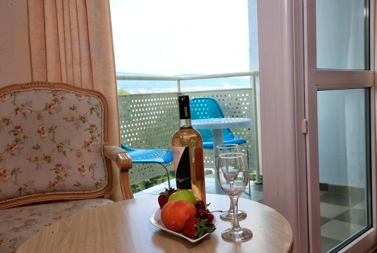 Grand Hotel Oasis Sunny Beach