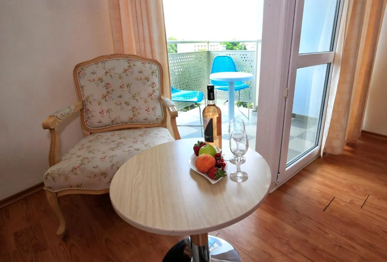 Grand Hotel Oasis Sunny Beach 4*,