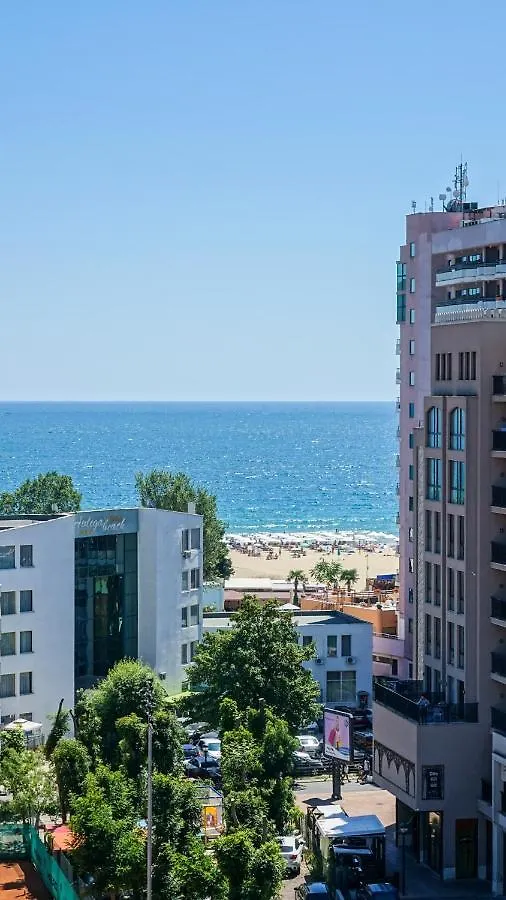 Grand Hotel Oasis Sunny Beach